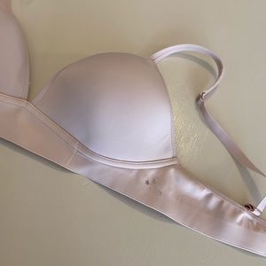 Aerie Nude Wireless Lightly Lined Bra